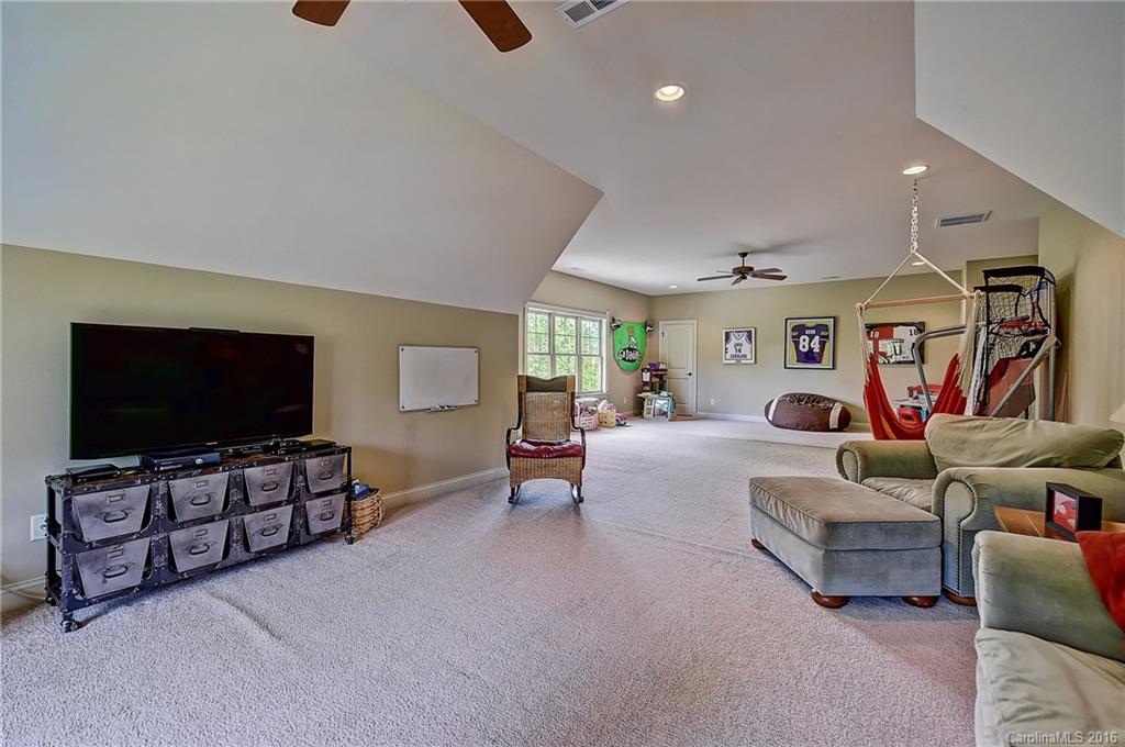 Falls Cove - Residential