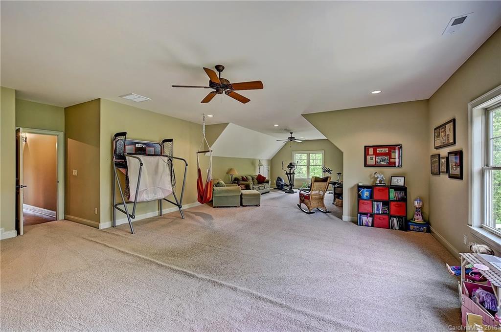 Falls Cove - Residential