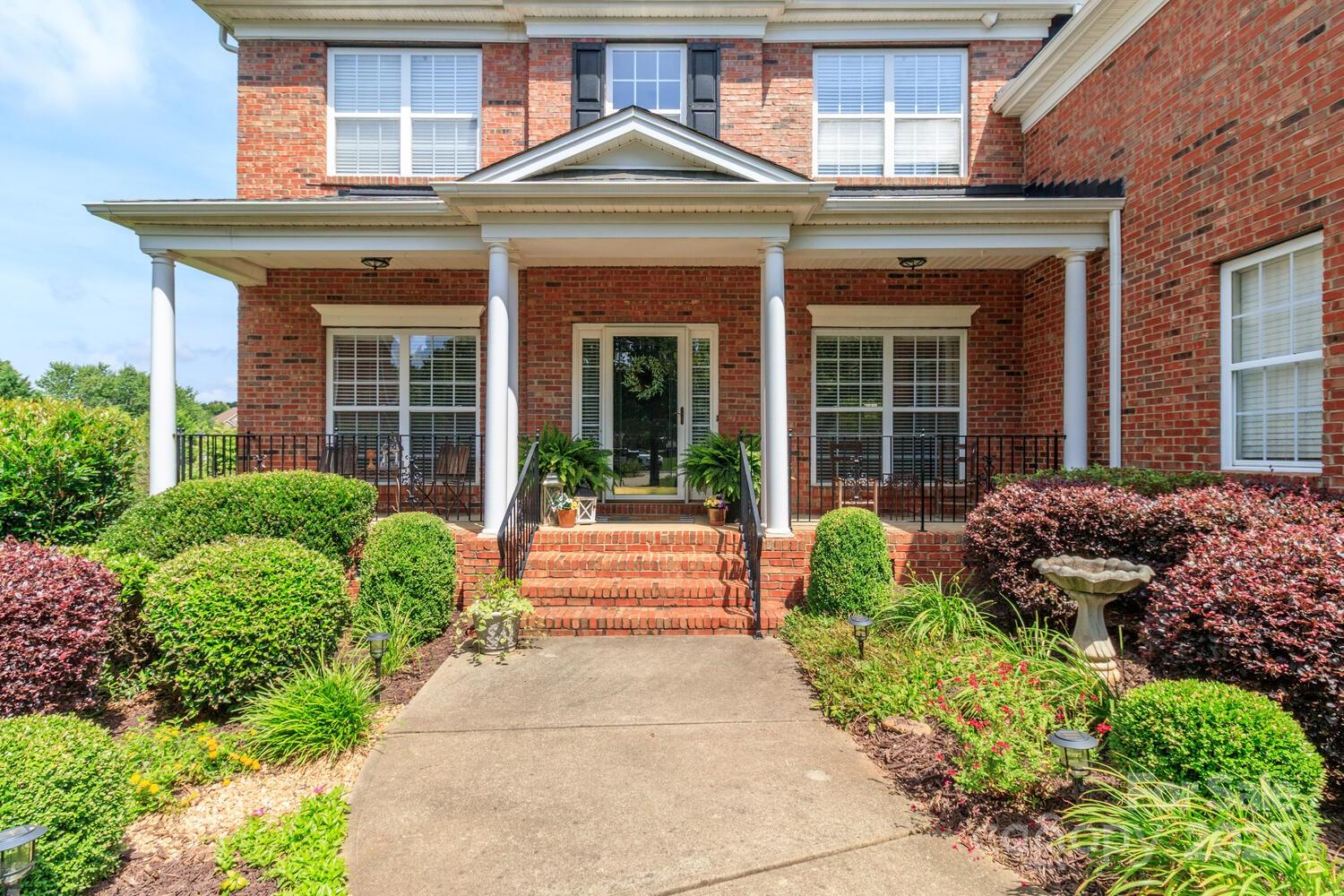 4009 Tillingmere Circle