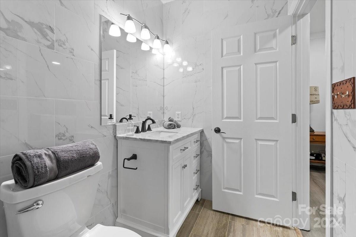 Iveys Townhomes - Residential