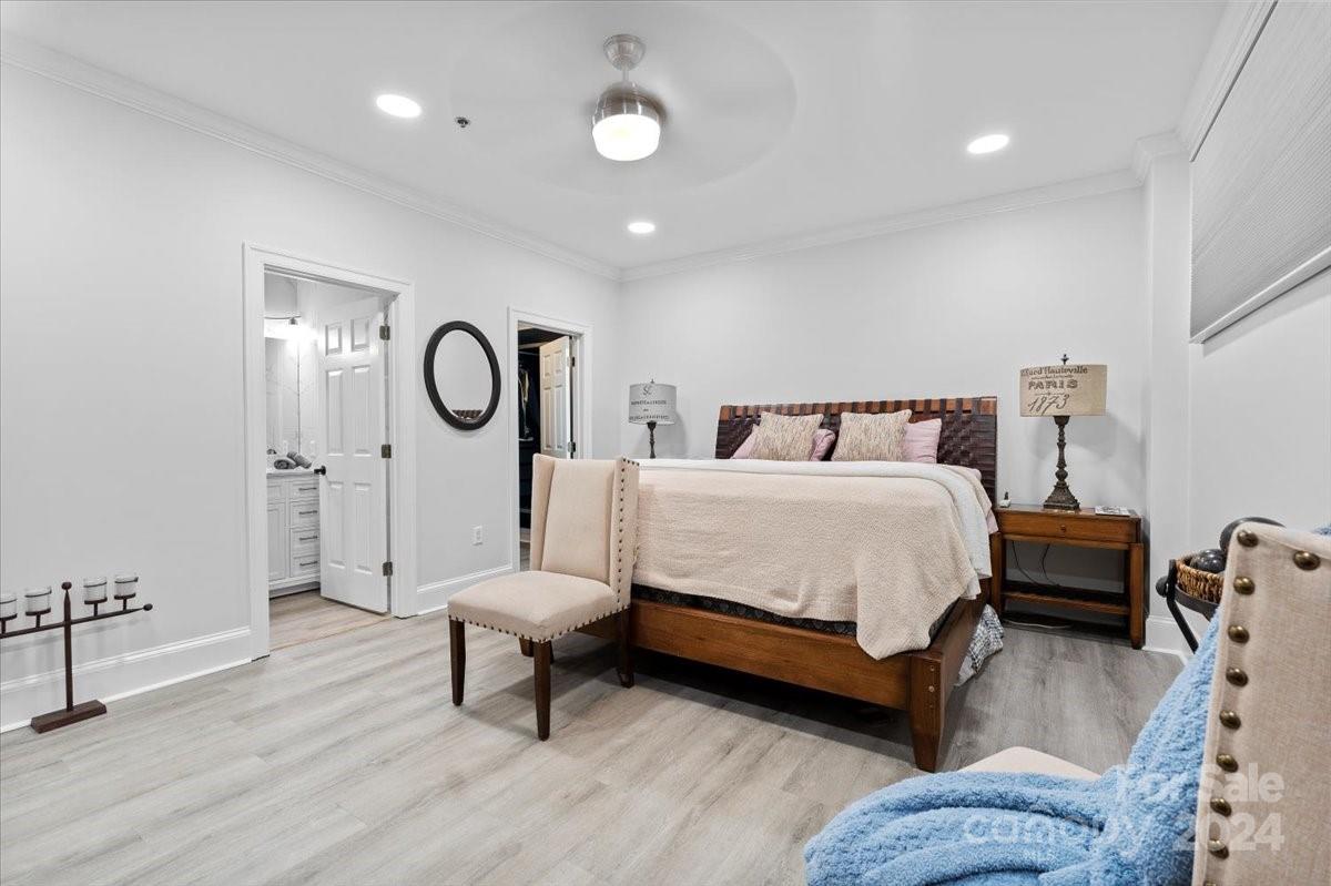 Iveys Townhomes - Residential