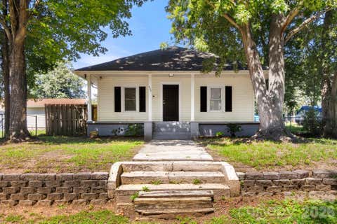 Photo of 609 S Oak Street, Gastonia, NC 28054 (MLS # 4410265)