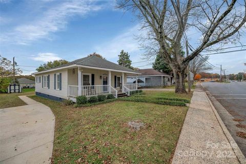 399 Woodlawn Street Belmont NC 28012