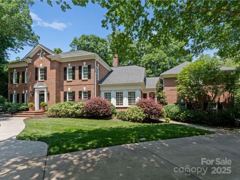 4301 Fairview Oaks Drive Charlotte NC 28211