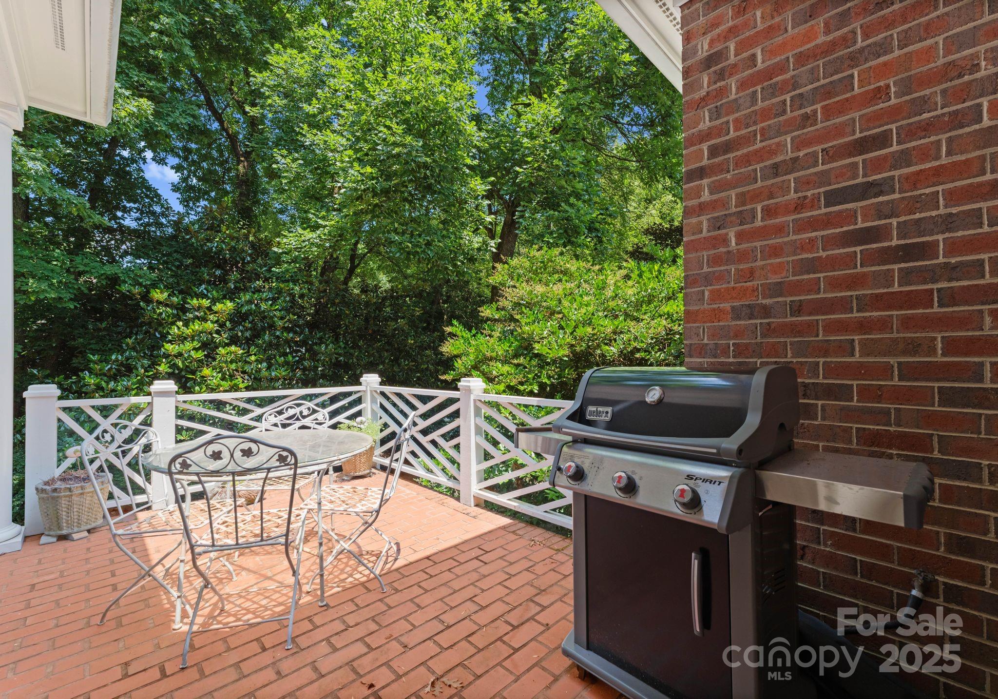 Fairview Oaks - Residential