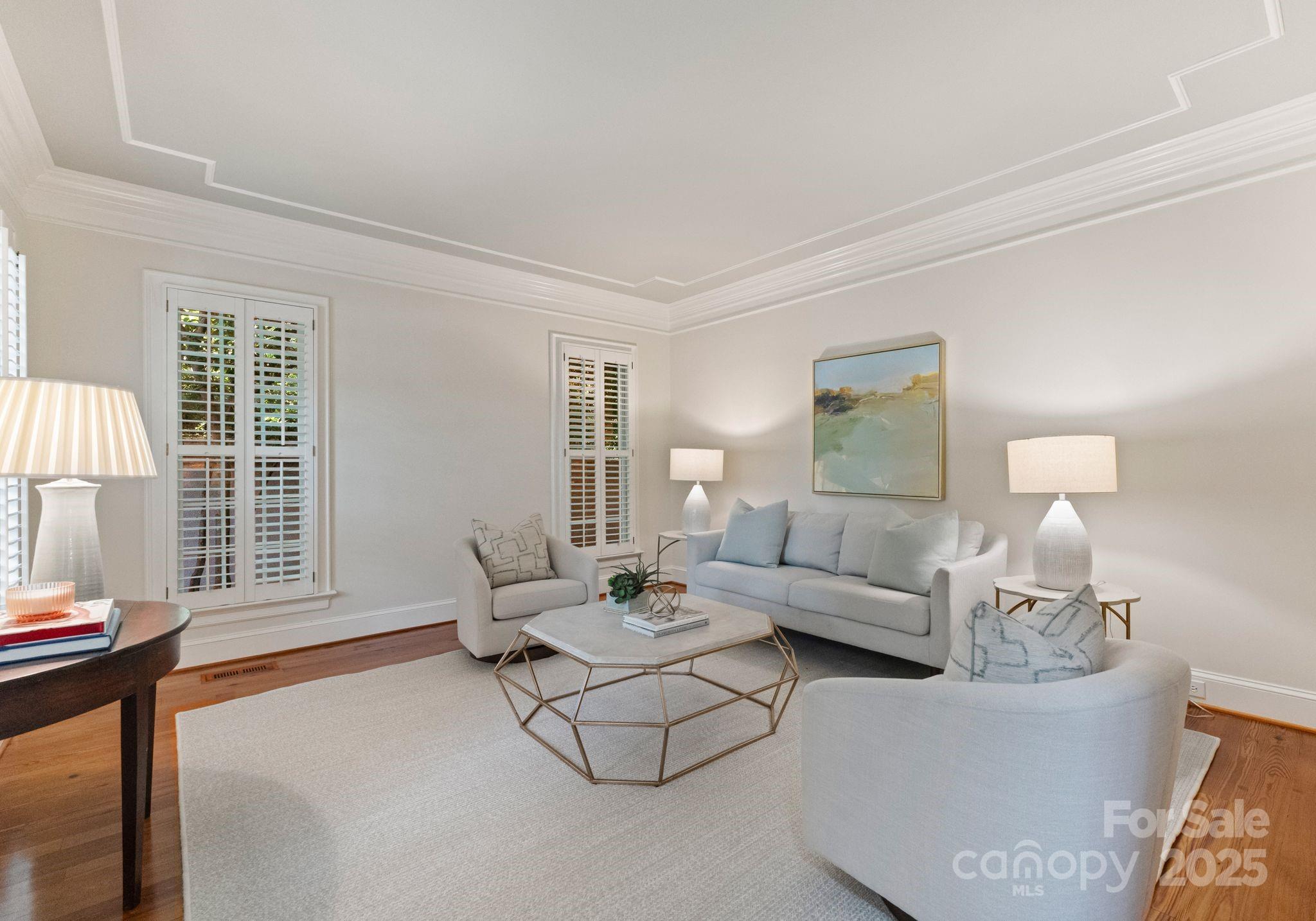 4301 Fairview Oaks Drive