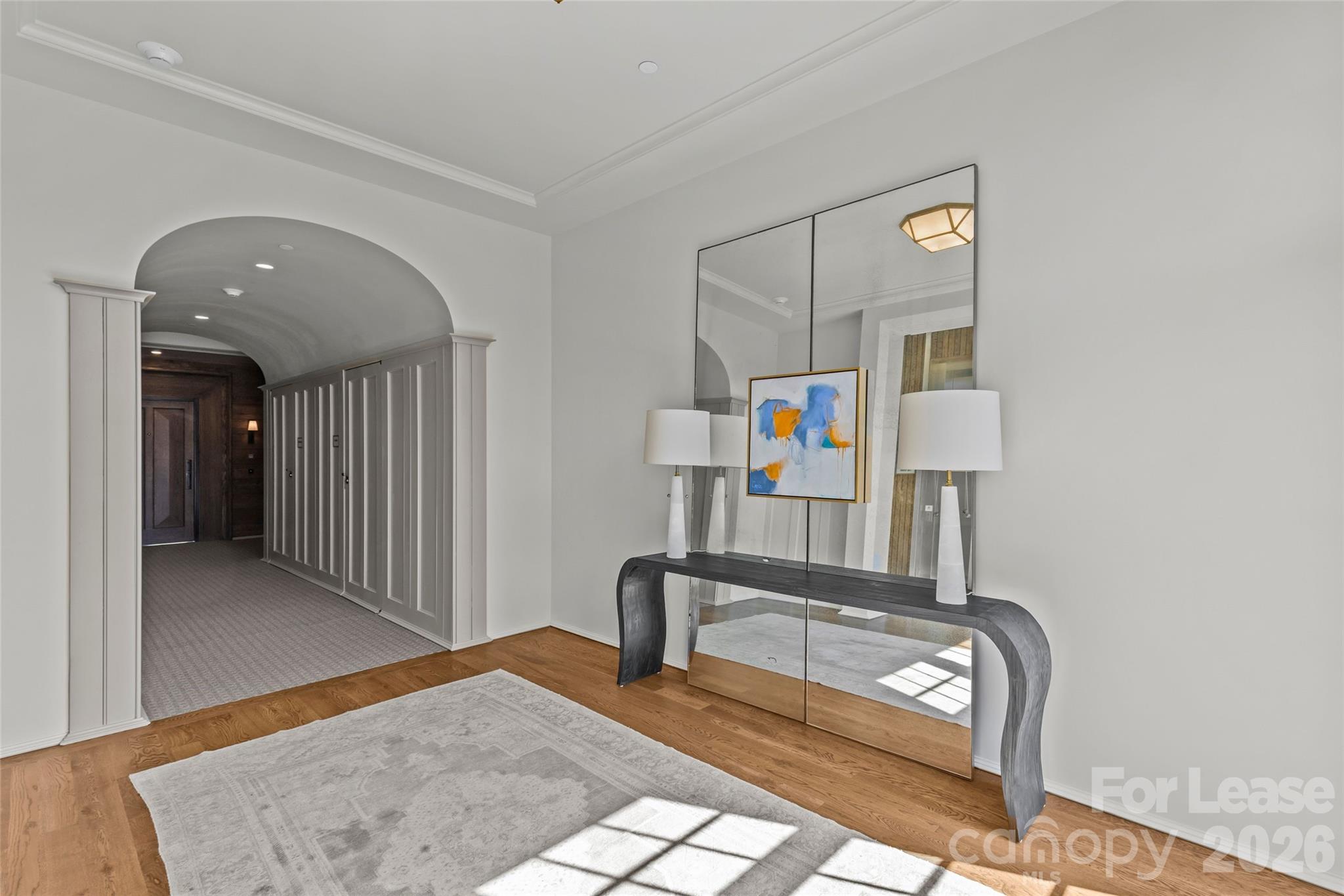 1172 Queens Road 8