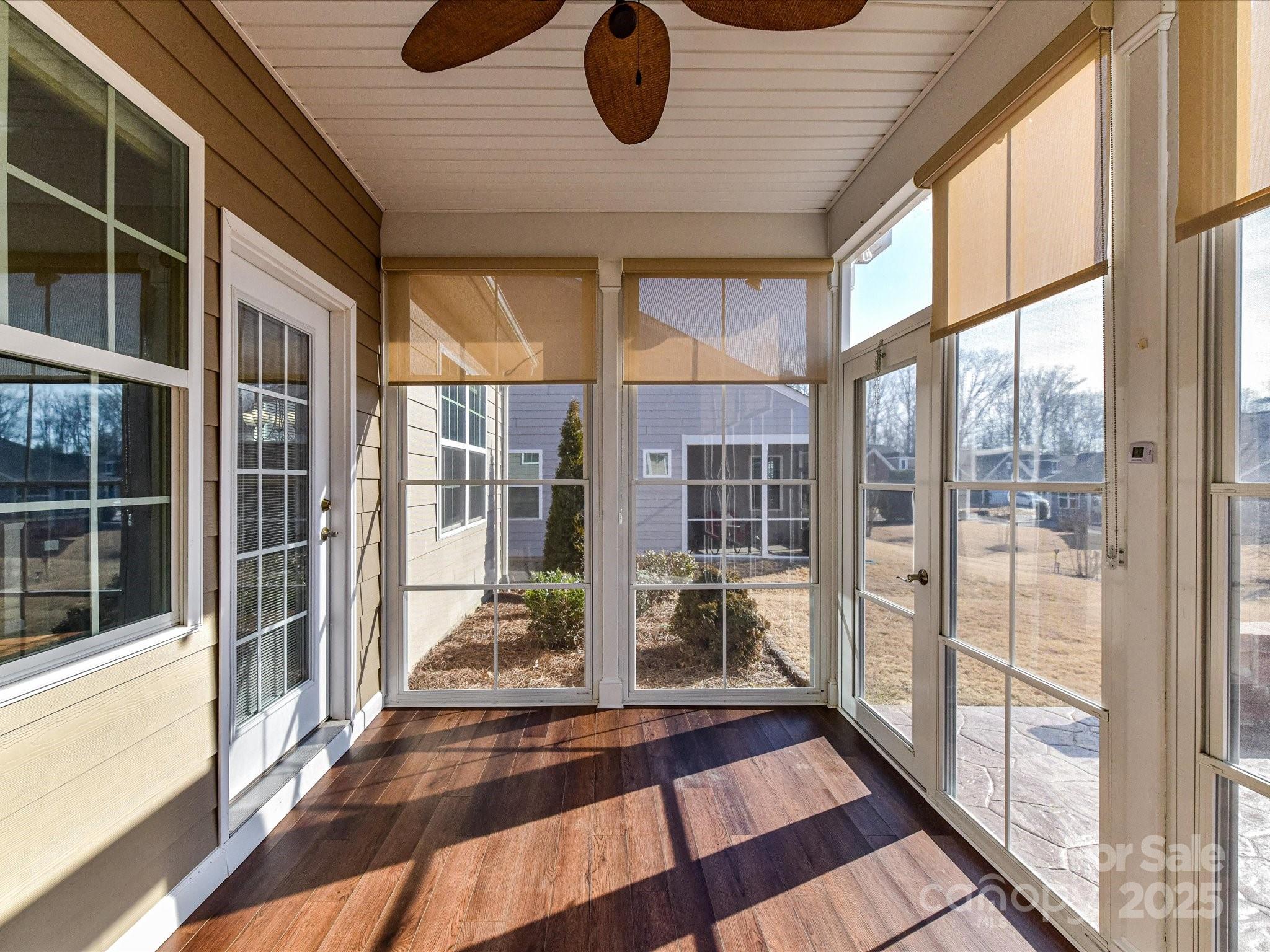 Tree Tops - Residential