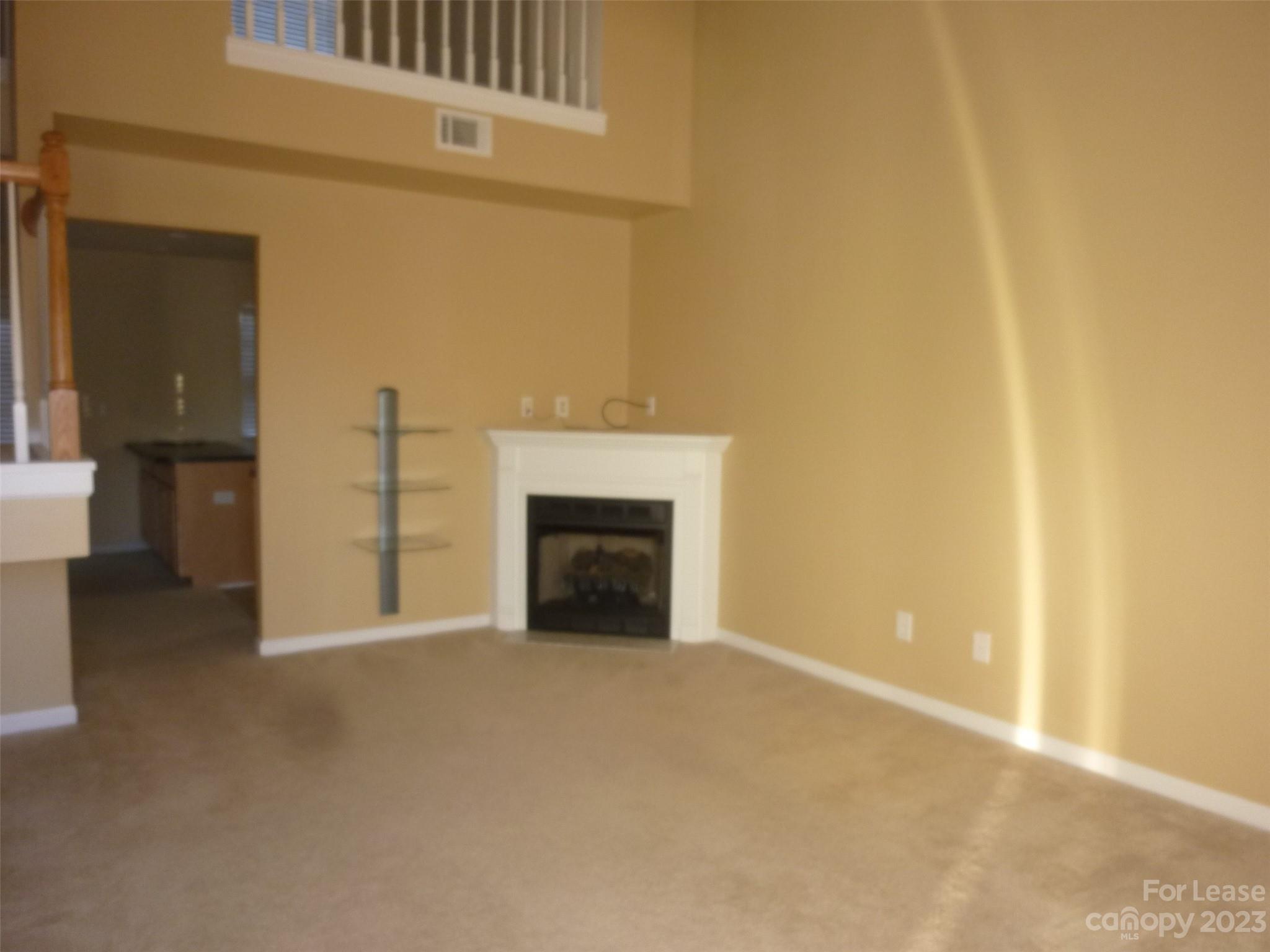 Lexington Commons - Residential Lease