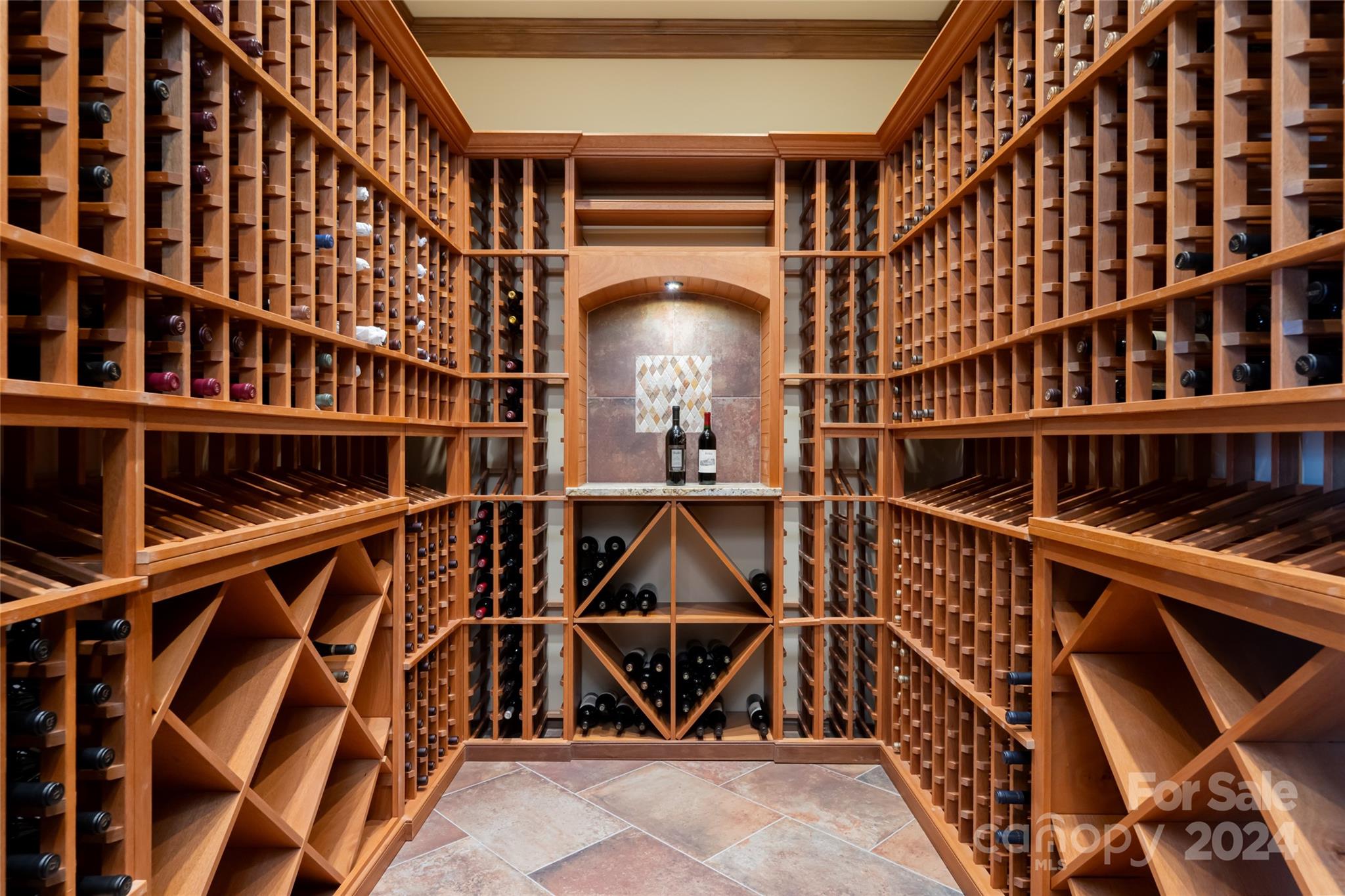 Reynolds Mountain - Residential