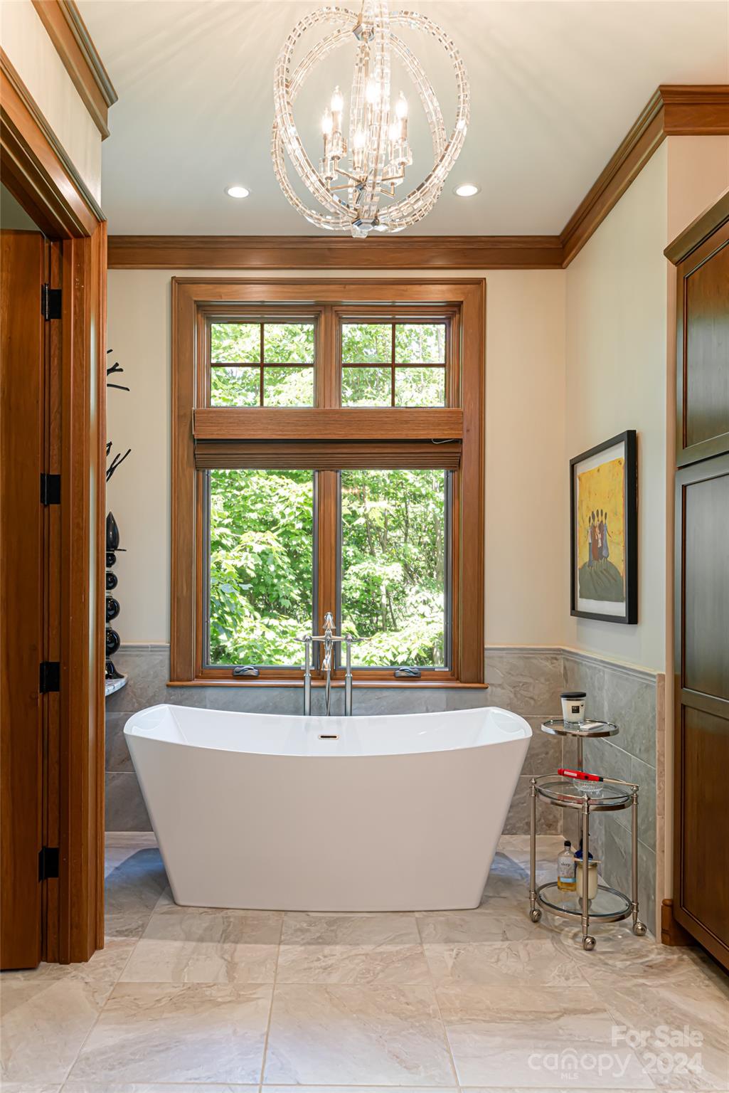 Reynolds Mountain - Residential