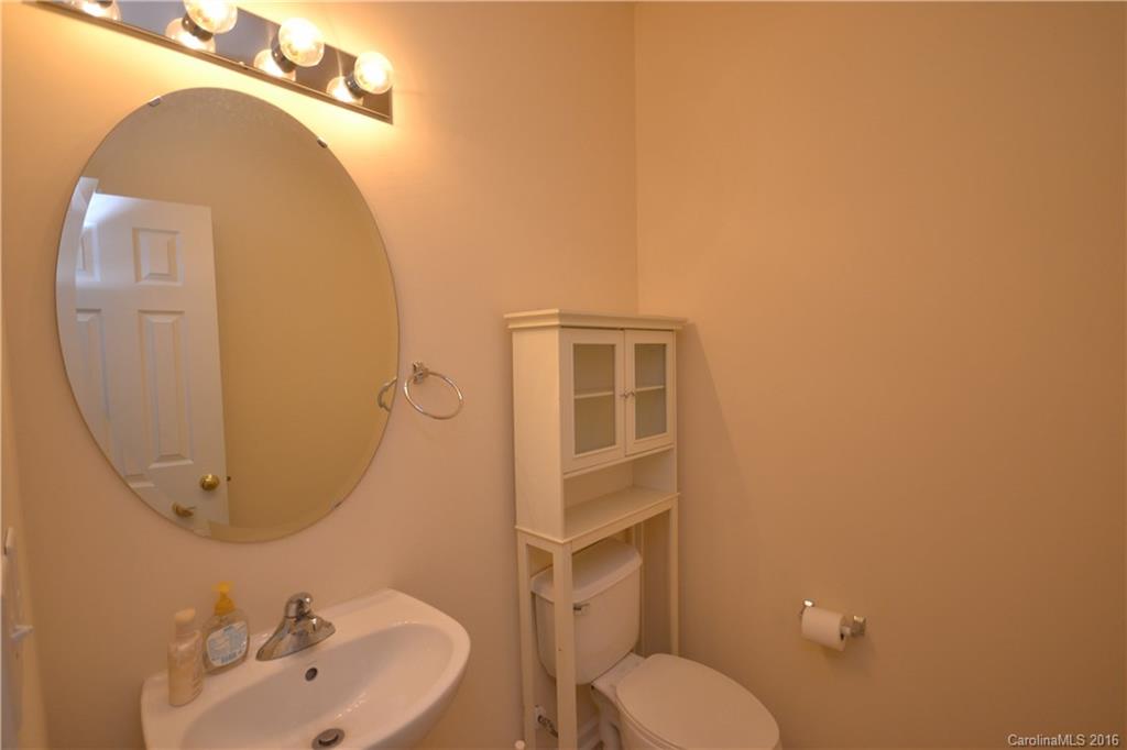 Oakbrooke - Residential Lease