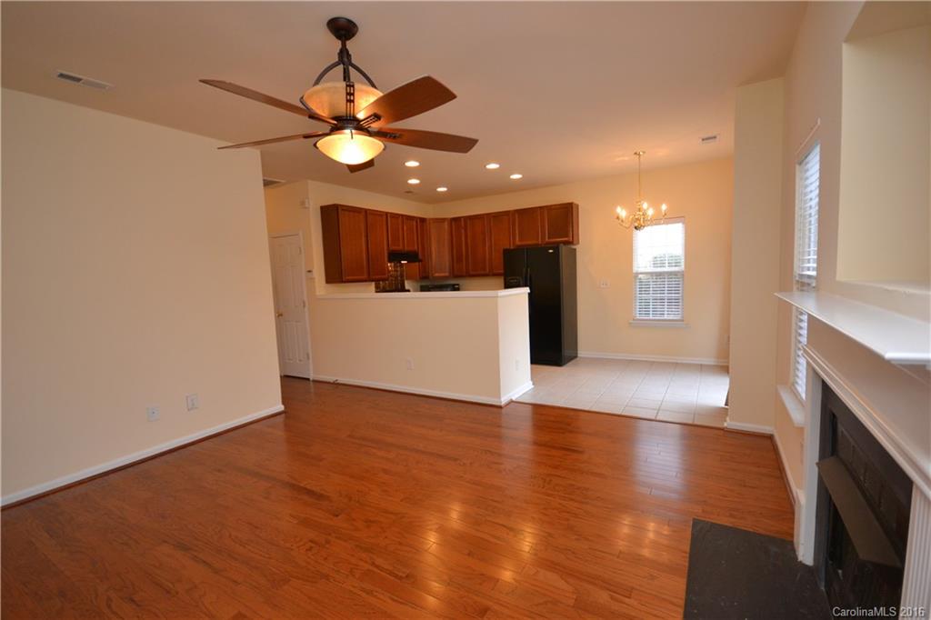 Oakbrooke - Residential Lease
