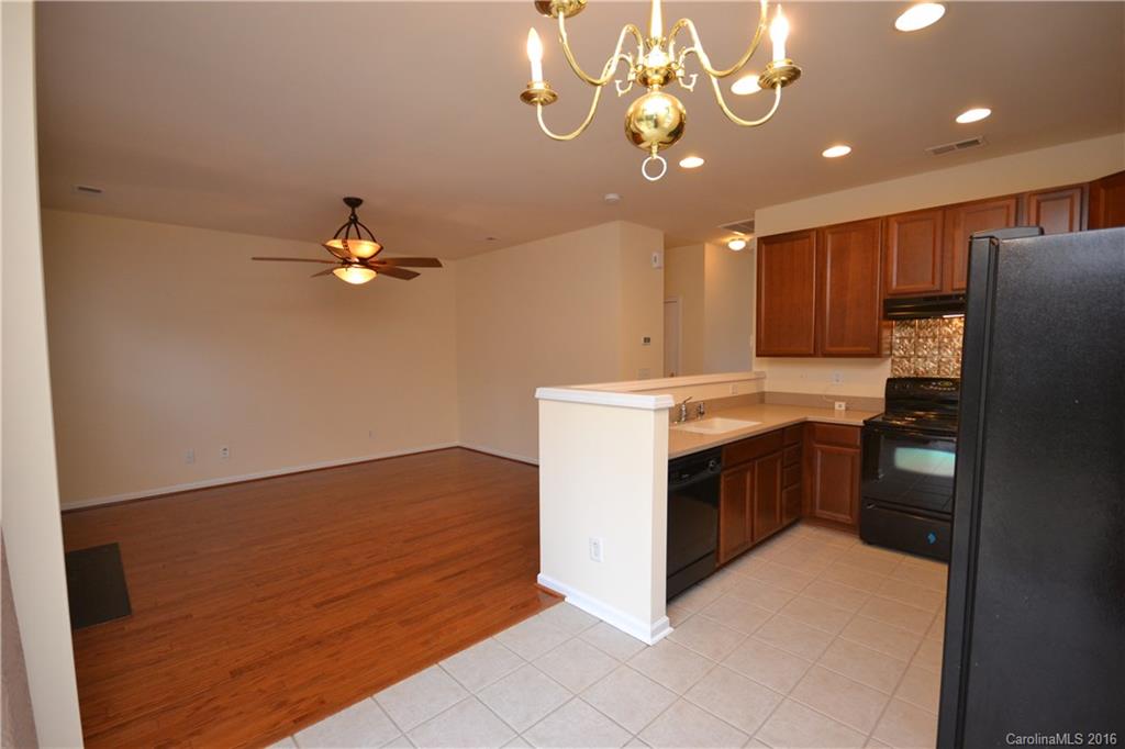 Oakbrooke - Residential Lease