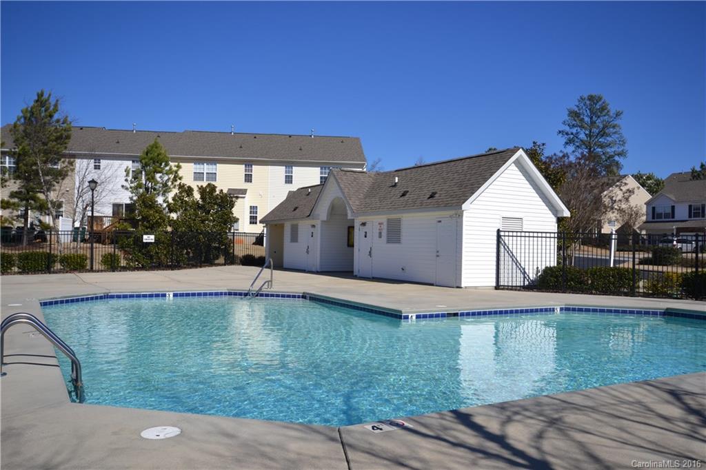 Oakbrooke - Residential Lease