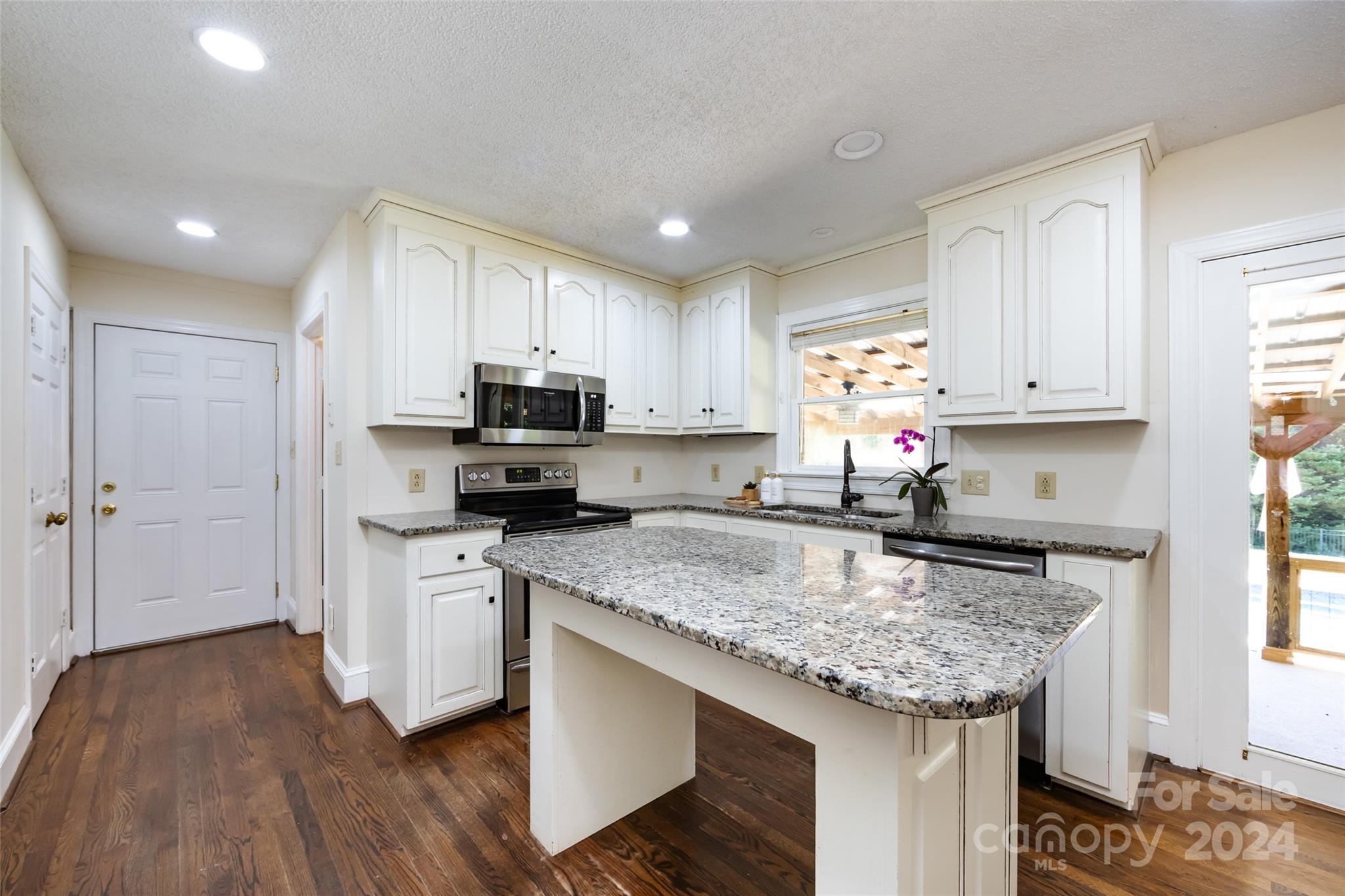 Oak Hill - Residential