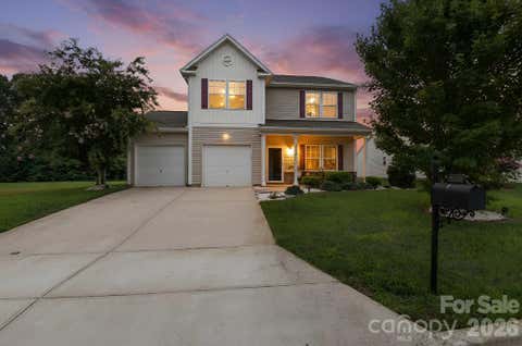 Photo of 5149 Red Poll Drive, Greensboro, NC 27405 (MLS # 4411015)