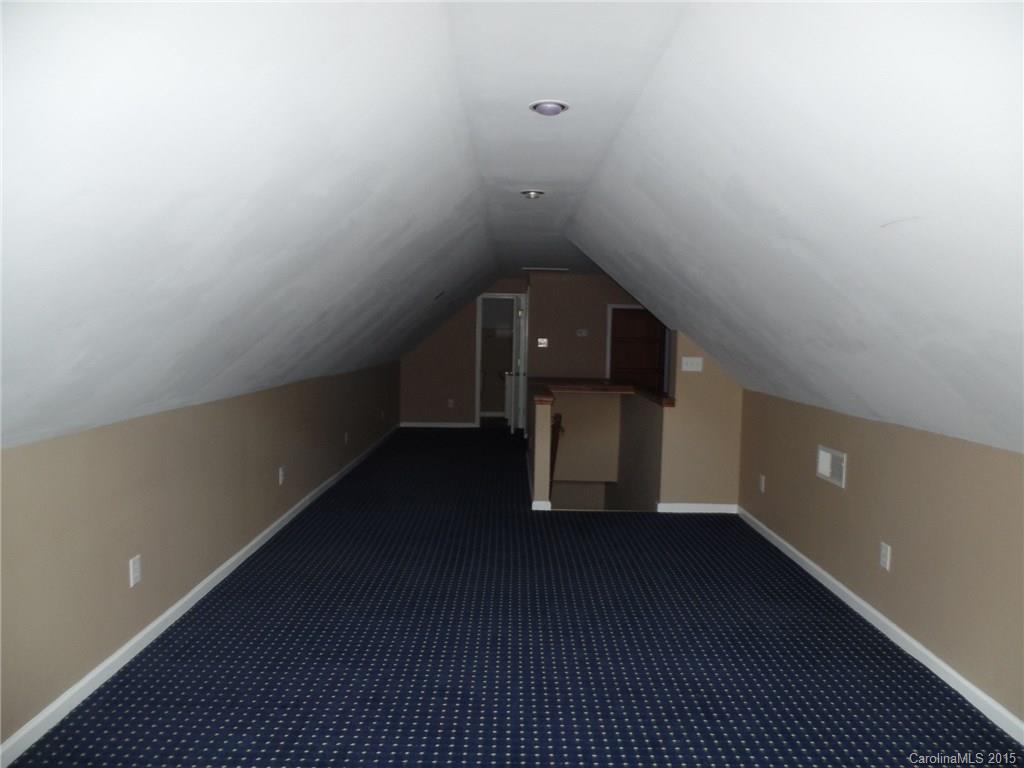 Steeplechase - Residential