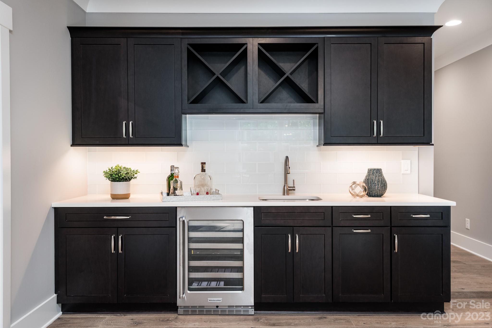 Falls Cove - Residential