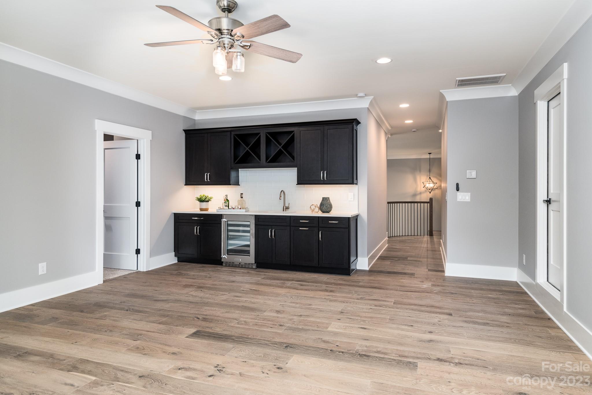 Falls Cove - Residential