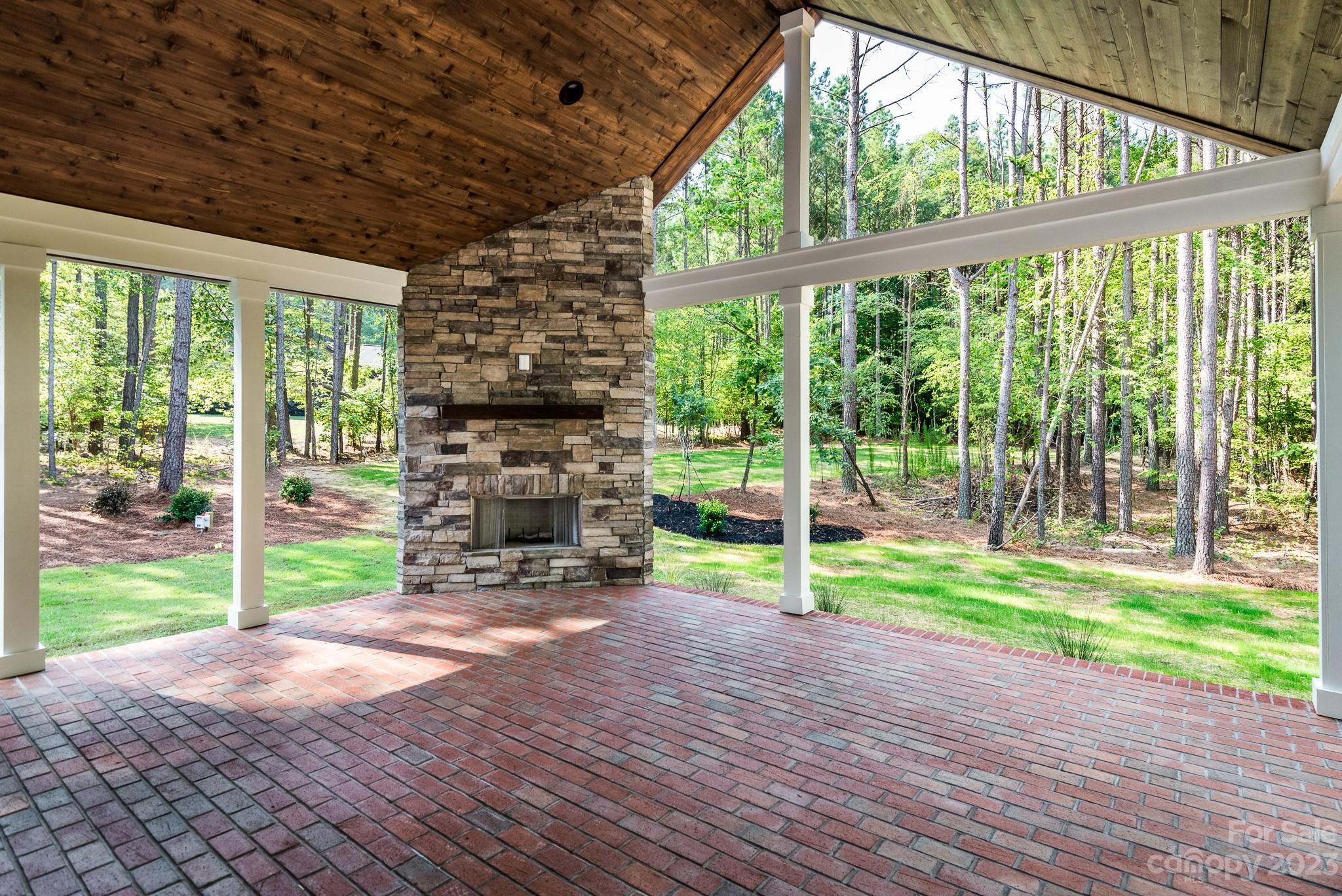 Falls Cove - Residential