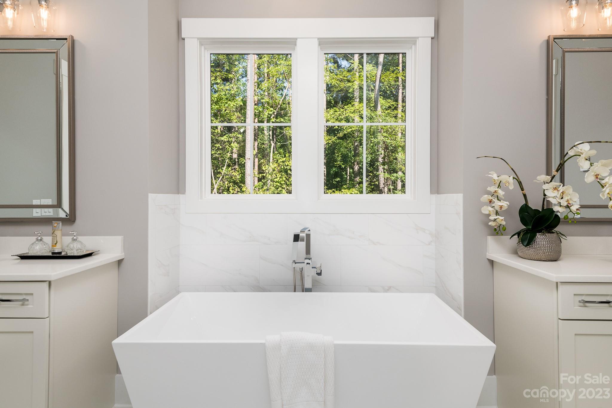 Falls Cove - Residential