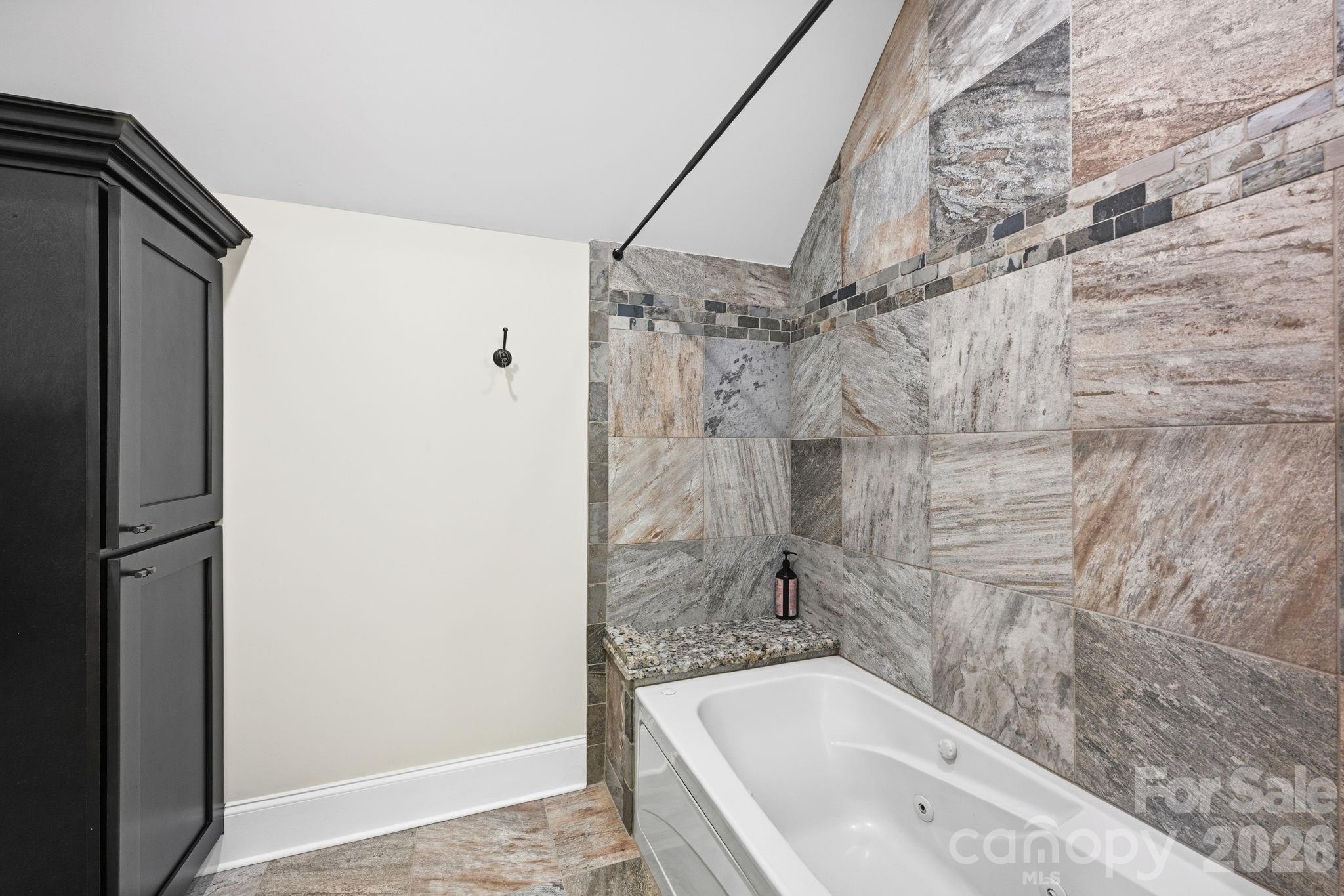 Washam Point - Residential