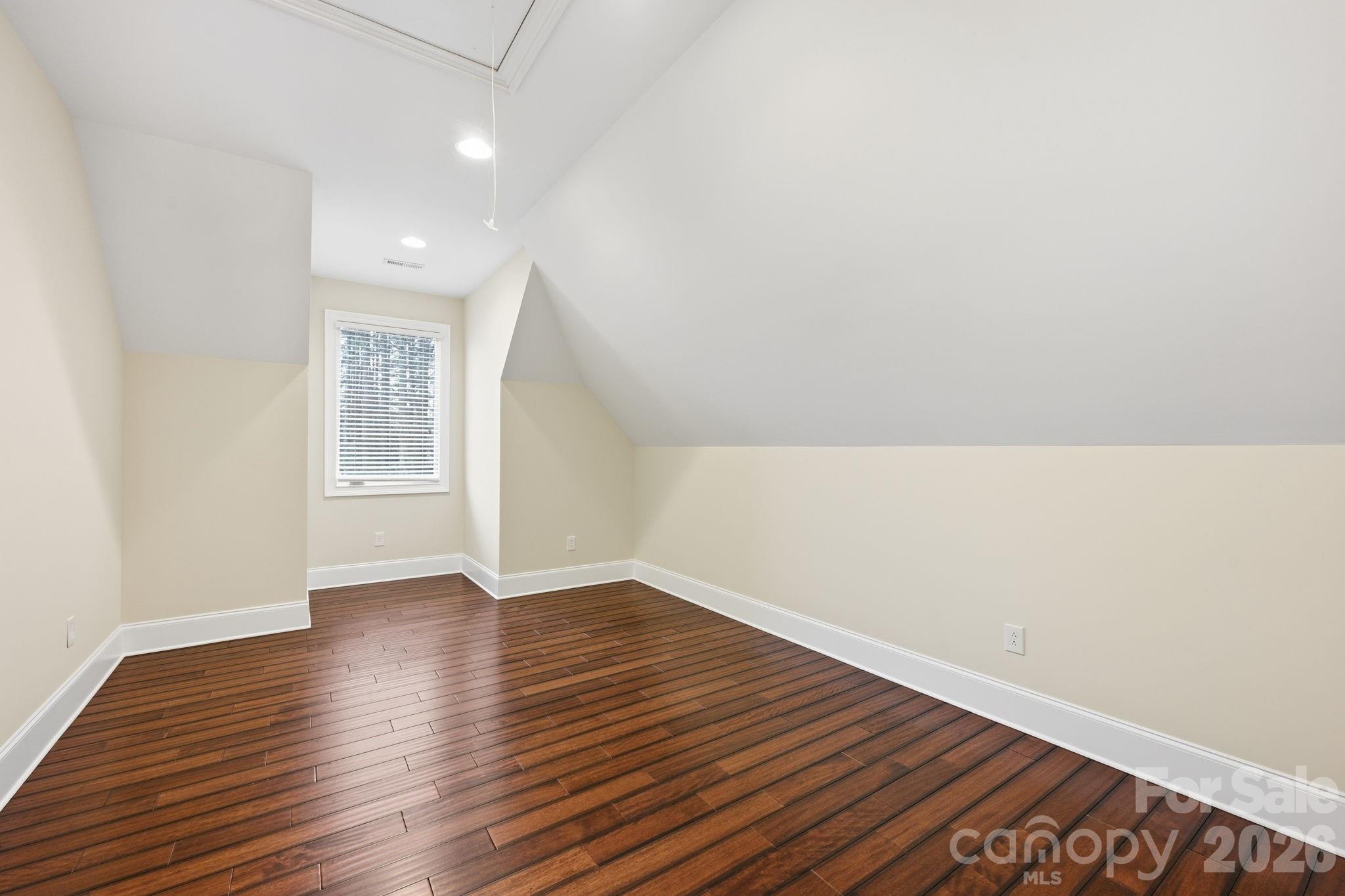 Washam Point - Residential