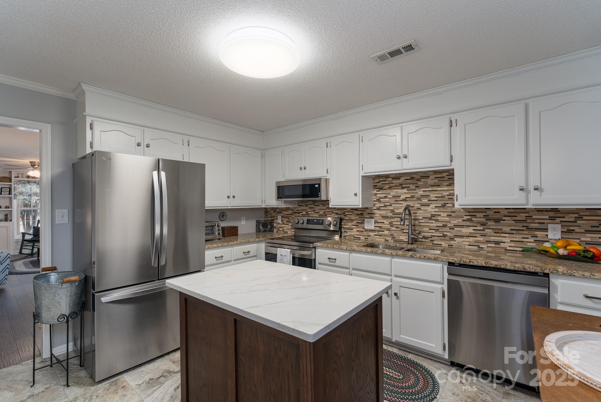 Olde Pointe - Residential