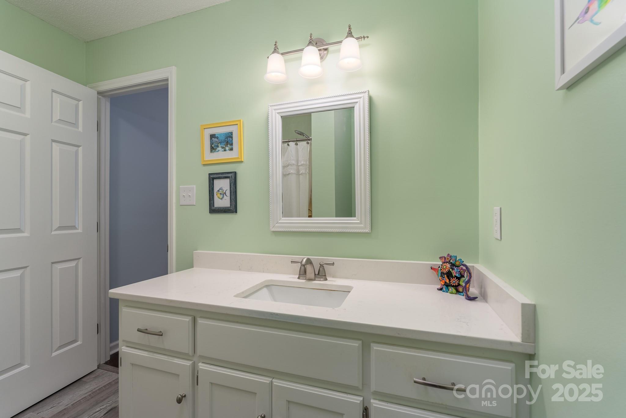 Olde Pointe - Residential