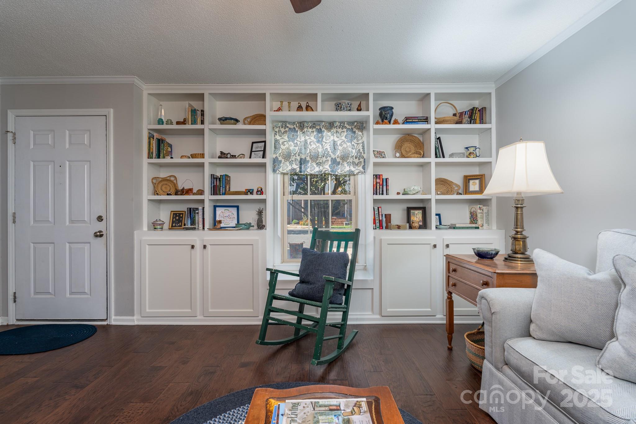 Olde Pointe - Residential