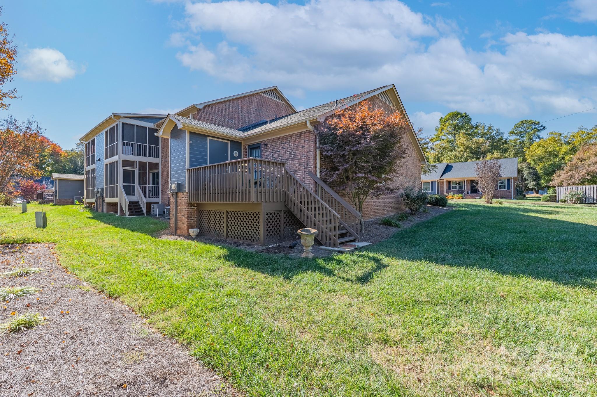 Olde Pointe - Residential