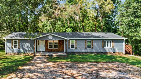 Photo of 126 Pisgah Church Road, Statesville, NC 28625 (MLS # 4417516)