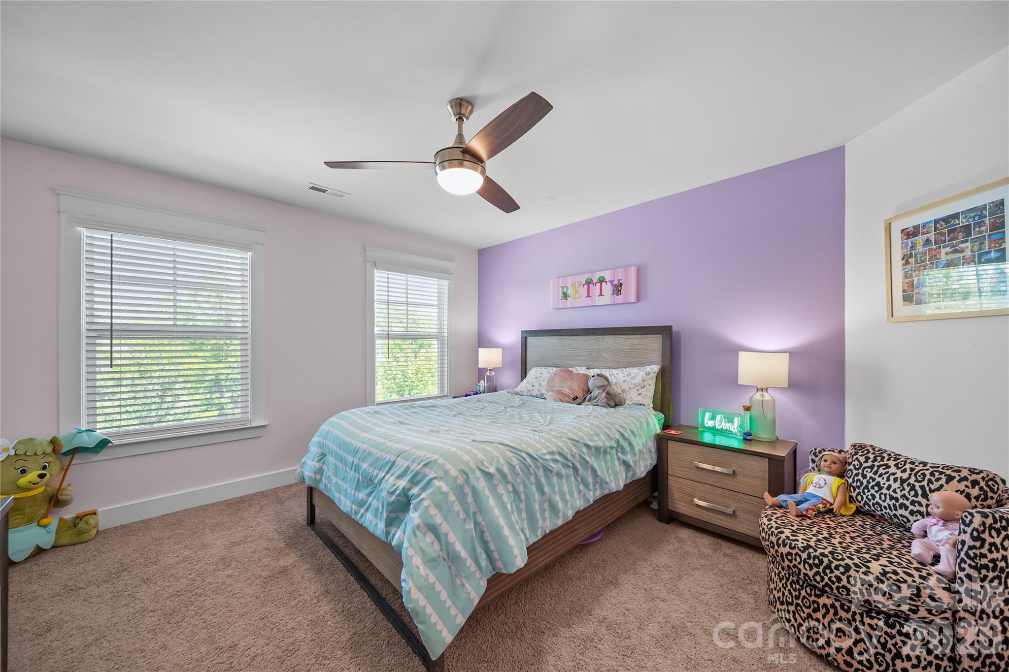 Robinson Oaks - Residential