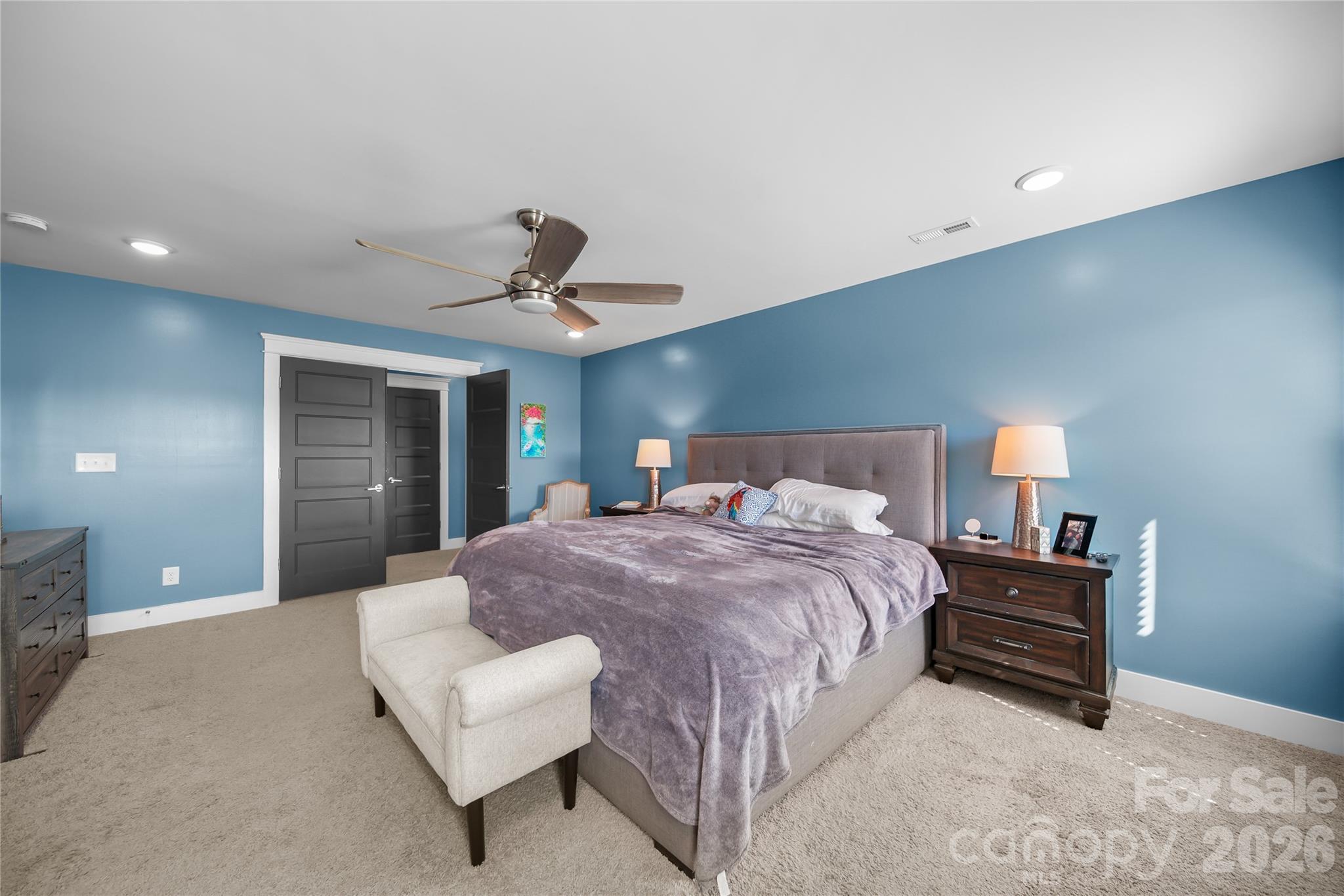 Robinson Oaks - Residential