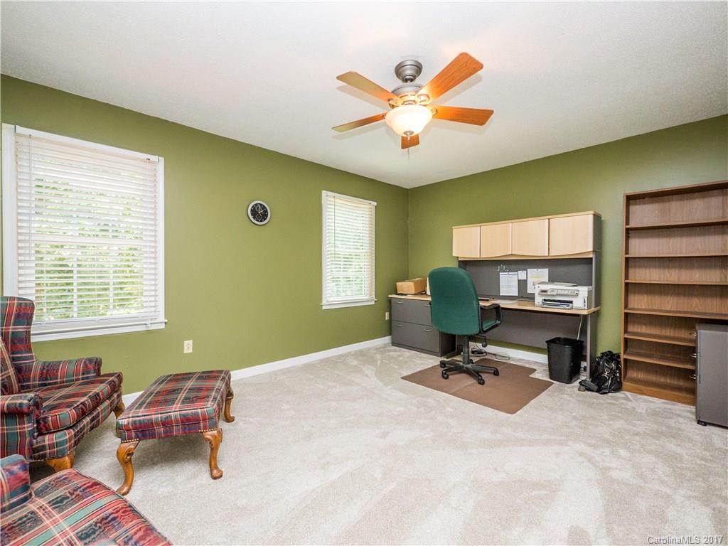 Governors Square - Residential