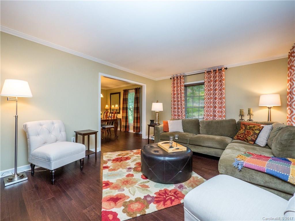 Governors Square - Residential