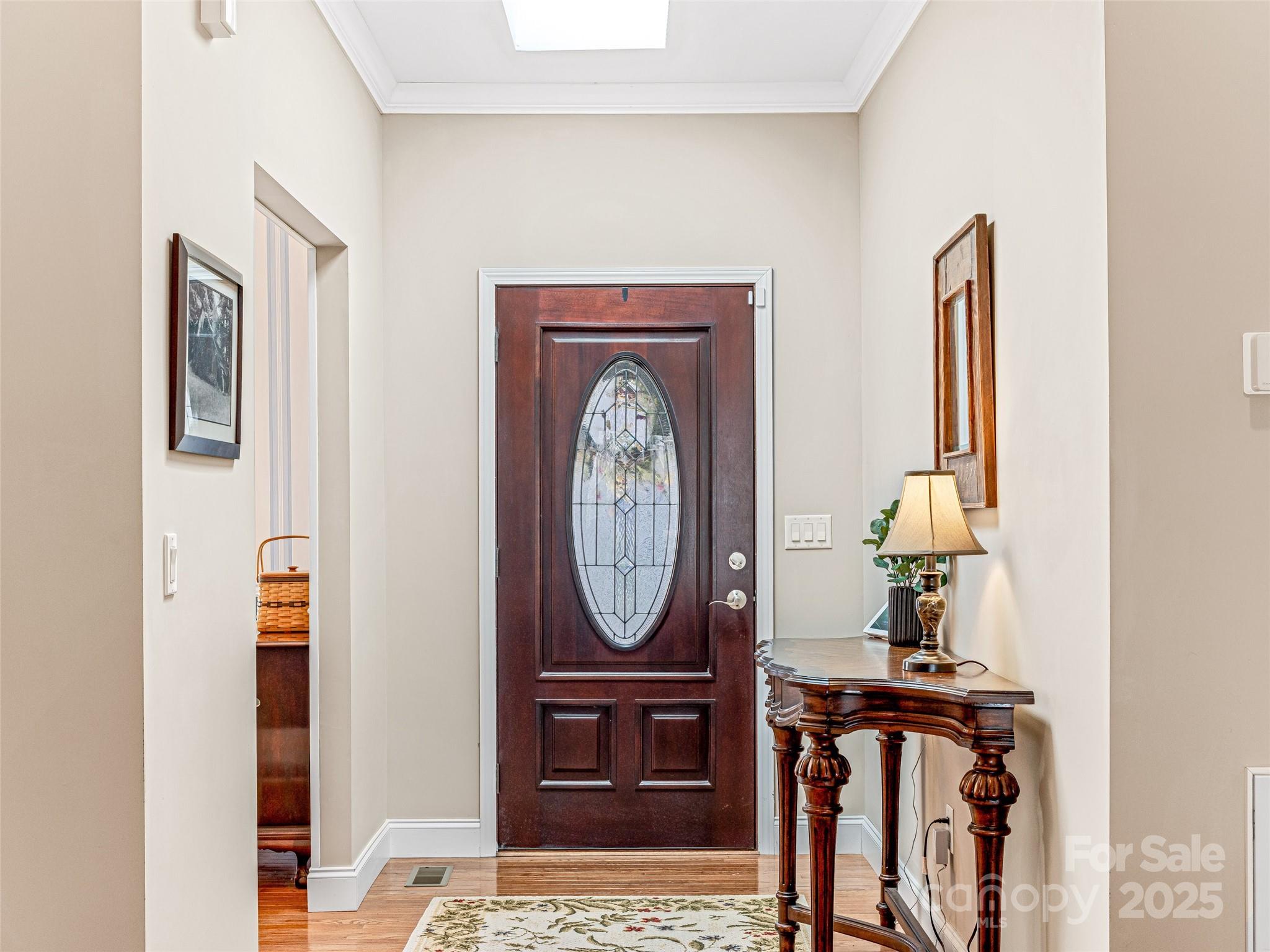 872 Aberdeen Lane