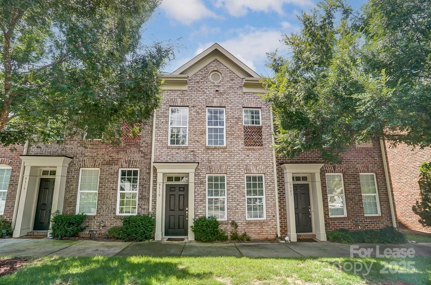 Beautifully maintained home in the desirable Cedar Walk Subdivision! This bright and spacious residence features generously sized bedrooms, an open-concept layout, and a versatile loft/bonus room perfect for a home office, playroom, or media space. Enjoy abundant natural light throughout and a seamless flow ideal for everyday living and entertaining.
Washer, dryer, and refrigerator are included, making this home truly move-in ready. The HOA covers basic cable, high-speed internet, garbage pickup, and landscaping—leaving only electricity and water as your utilities.
Located within walking distance to shops, restaurants, and entertainment, and zoned for top-rated schools, this home offers both convenience and comfort. Don’t miss this opportunity to own in one of the area's most walkable and vibrant communities!
