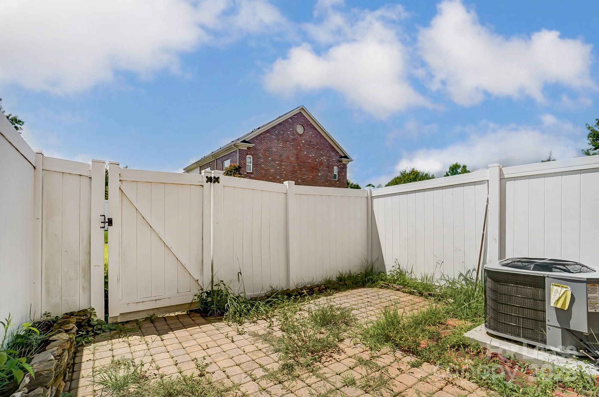 Cedar Walk - Residential Lease