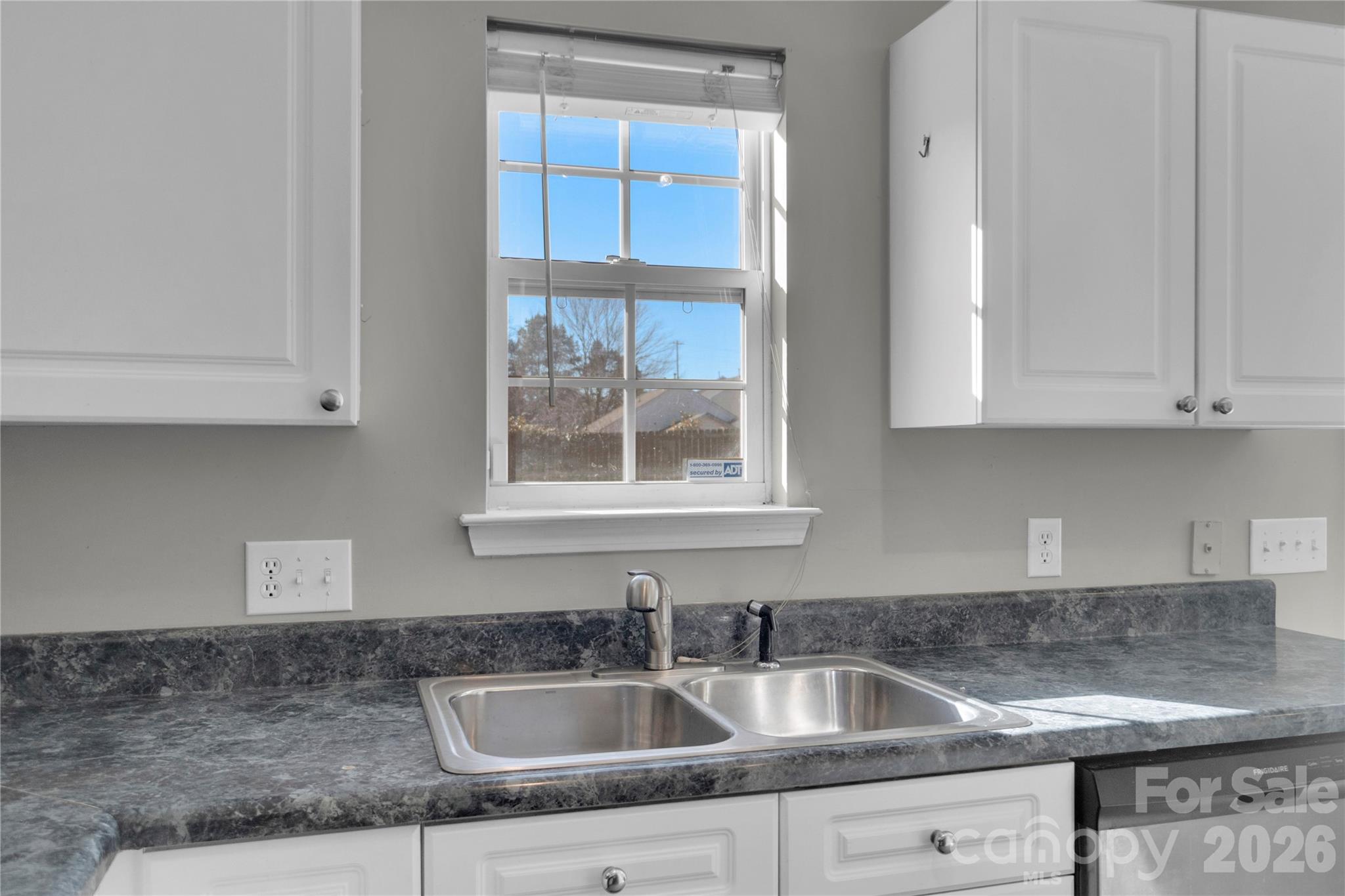 Henderson Oaks - Residential