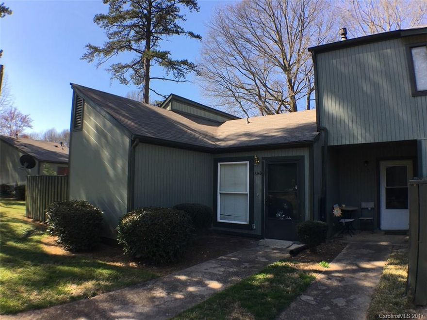 Lovely 2 Bed 1.5 Bath Townhouse located near everything Charlotte has to offer.  The large rooms and unique floorplan mean this one won't last long!  The property is currently tenant occupied.