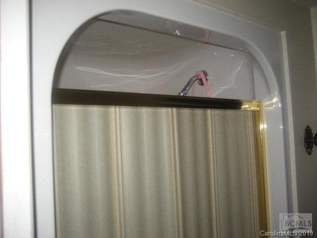 Valdese - Commercial Sale