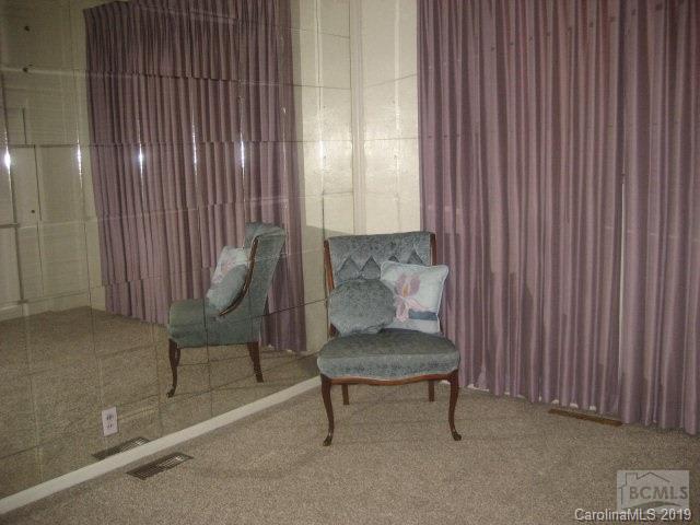 Valdese - Commercial Sale