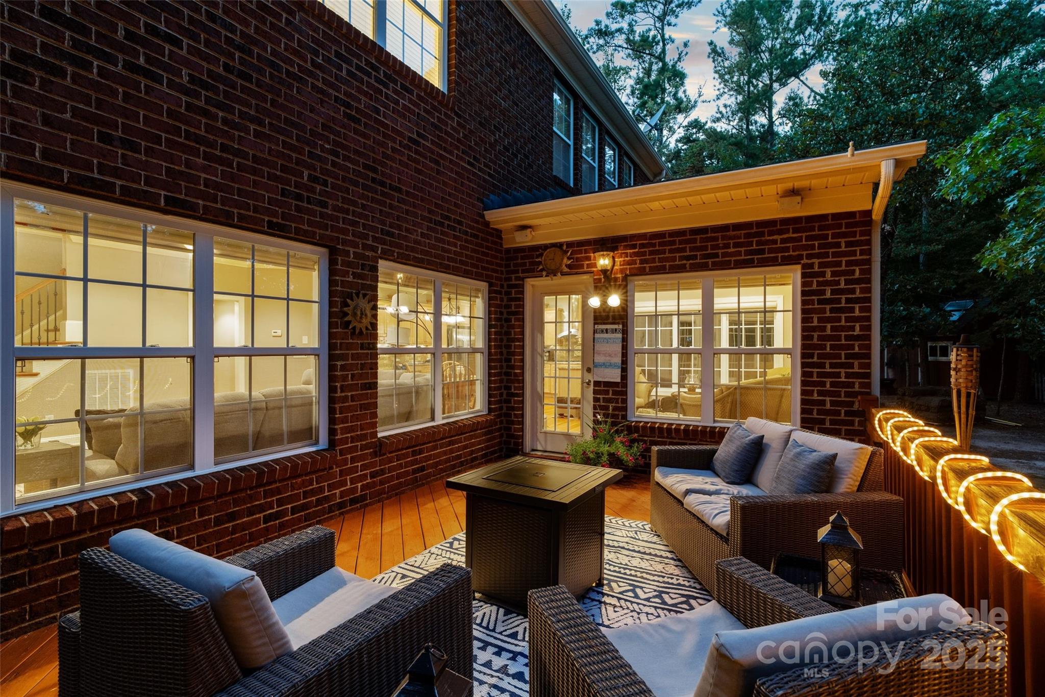 Lake Shore - Residential