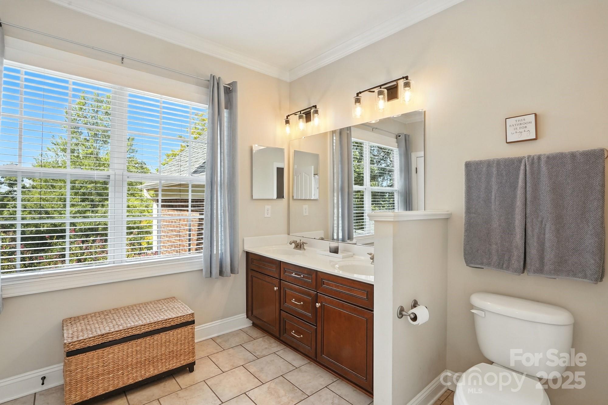 Lake Shore - Residential