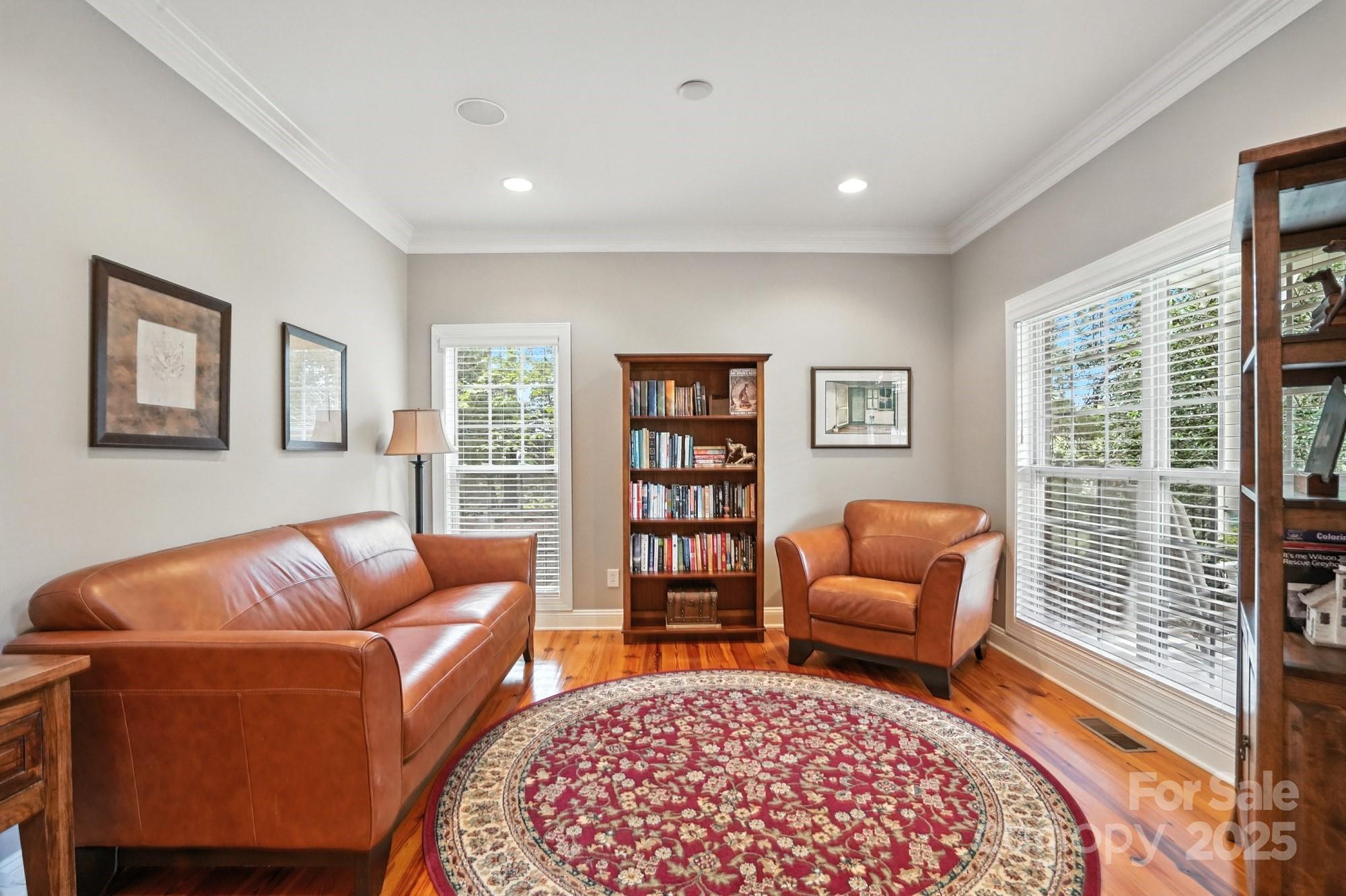 Lake Shore - Residential