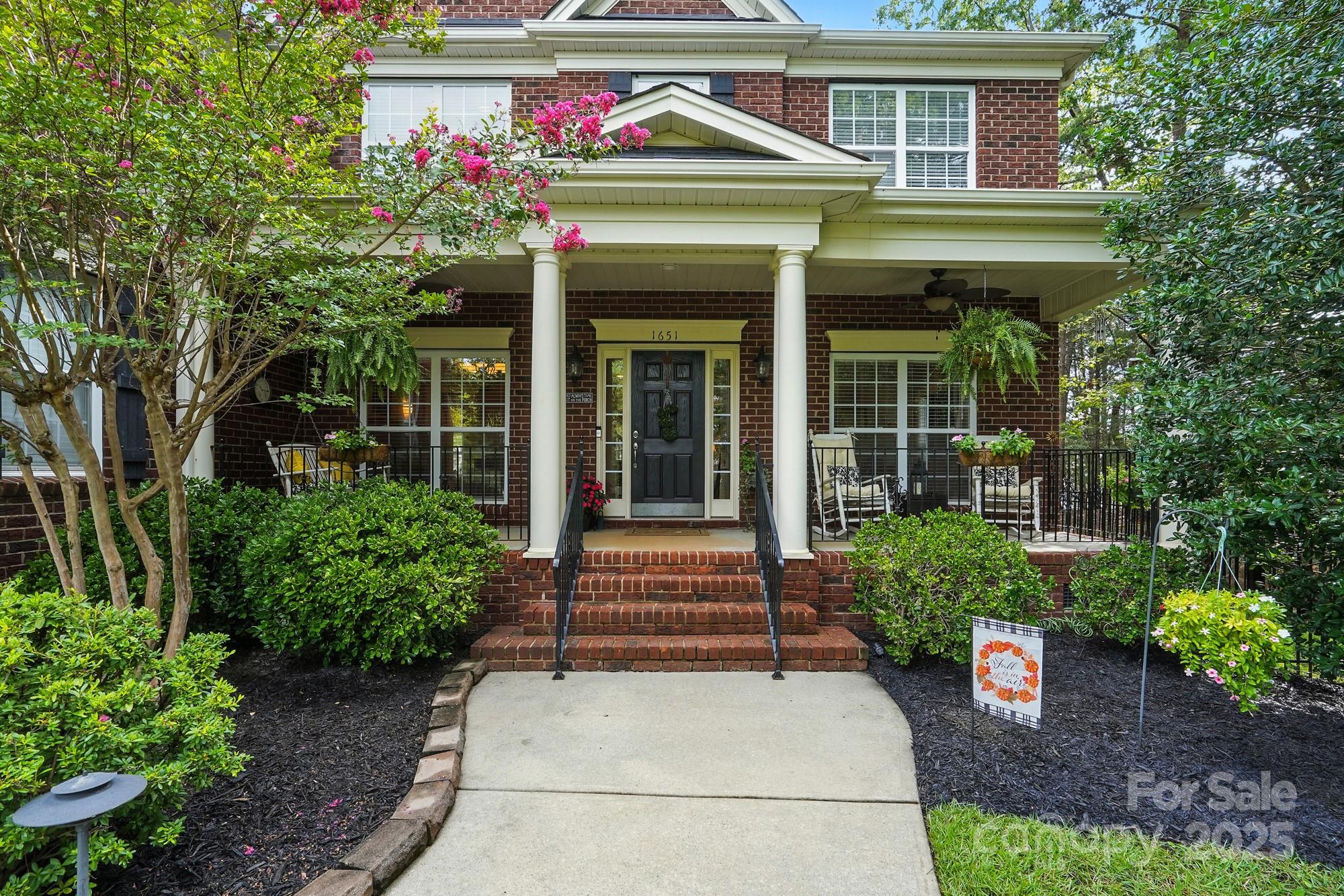 Lake Shore - Residential