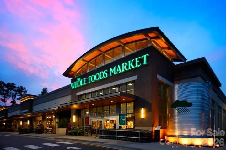 Clairmont - Residential