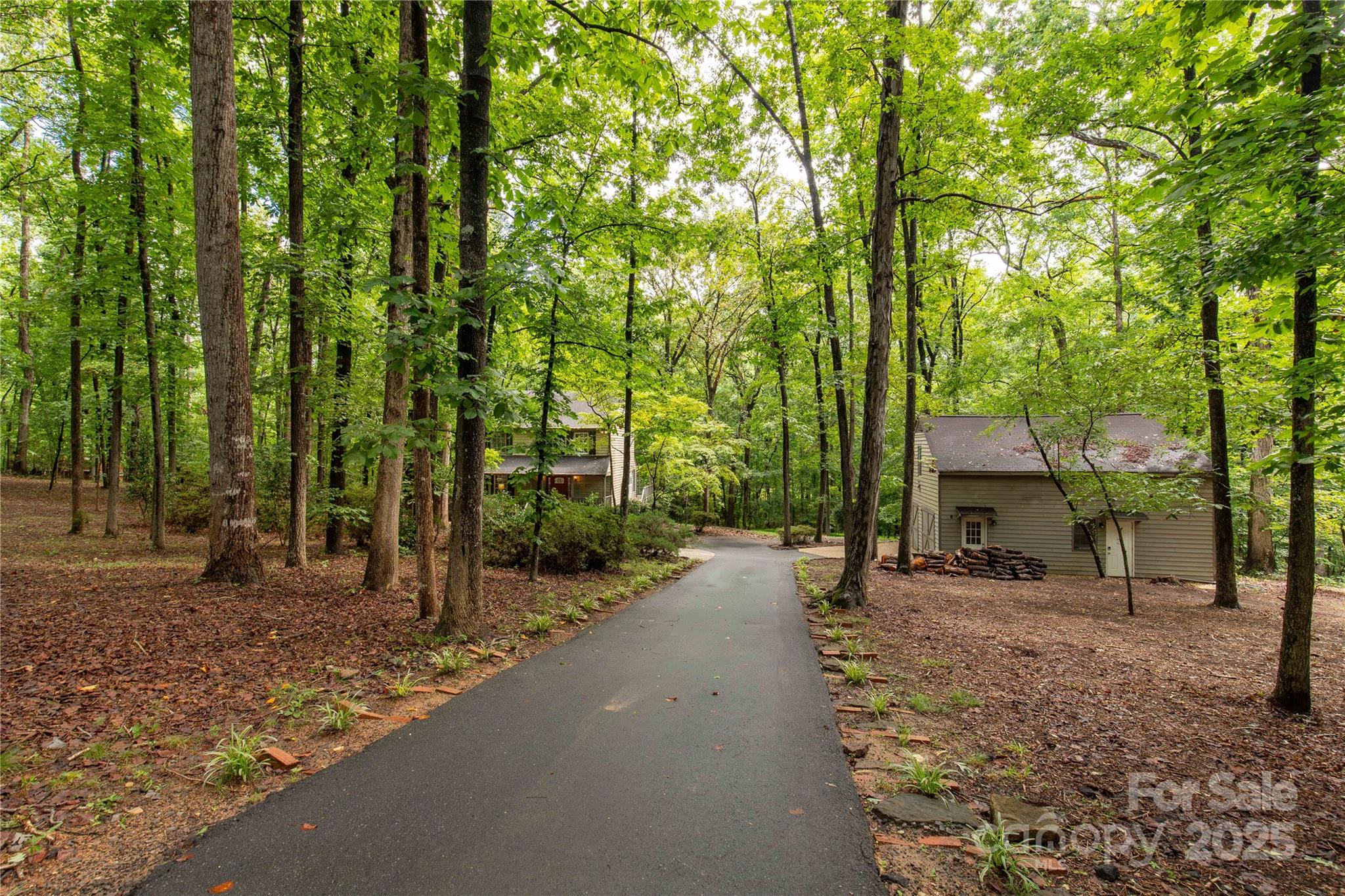 Black Horse Run - Residential